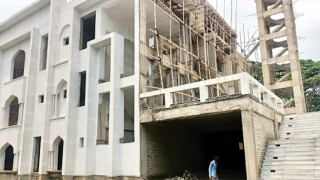 ফেনীতে ৮ বছরেও শেষ হয়নি মডেল মসজিদ, বাড়ছে ক্ষোভ