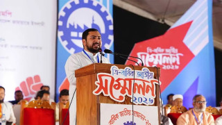 ক্ষমতার স্বাদ পেয়ে জনগণকে ভুলেছে বিএনপি: নাহিদ ইসলাম